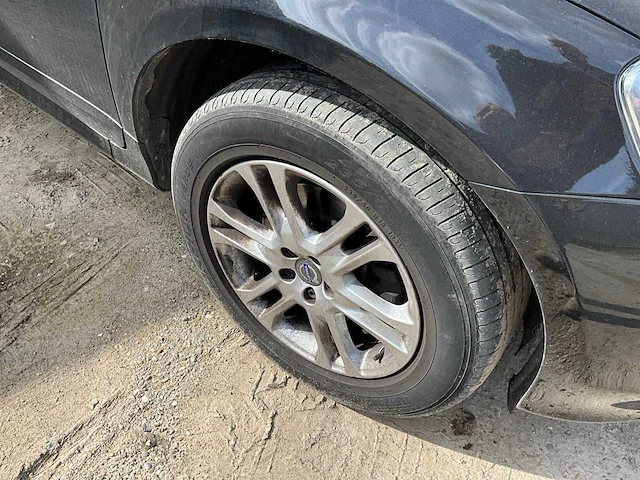 2015 volvo xc60 2.0 d4 fwd oc. race personenauto - afbeelding 18 van  31