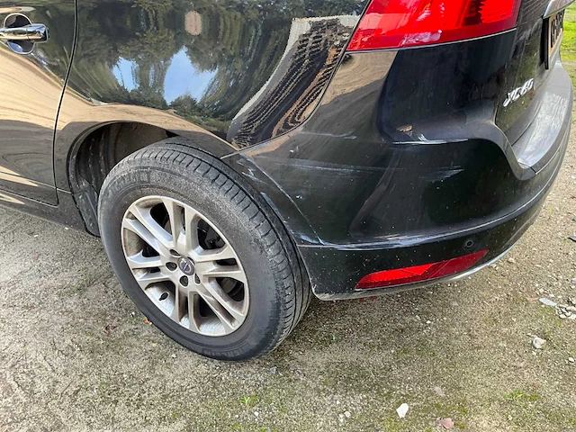 2015 volvo xc60 2.0 d4 fwd oc. race personenauto - afbeelding 27 van  31