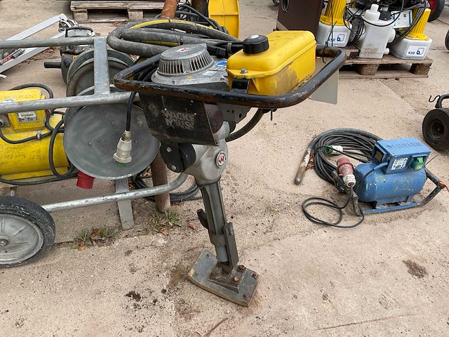 2015 wacker neuson bs 30 trilstamper - afbeelding 2 van  4