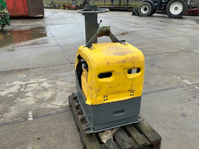 2015 wacker neuson trilstamper - afbeelding 3 van  7