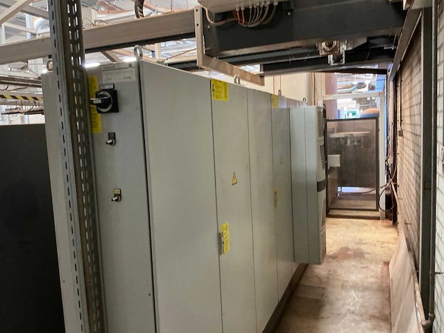 2015 weinig conturex compact cnc -bewerkingscentra met automatische en uitvoer (volautomaat) - afbeelding 1 van  20