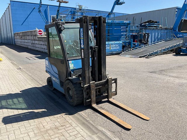 2015 yale glp30vx vorkheftruck - afbeelding 17 van  22