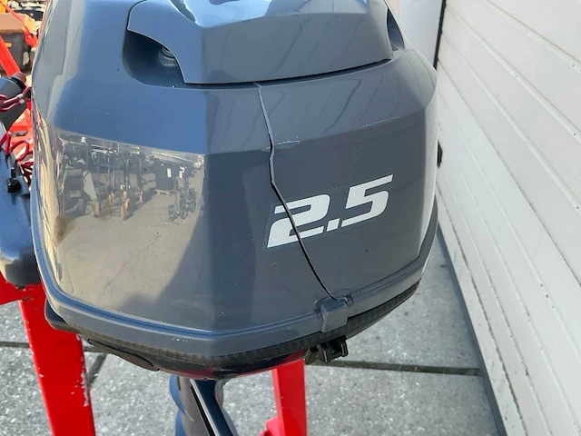 2015 yamaha 2,5 pk 4 takt kortstaart buitenboordmotor - afbeelding 8 van  9