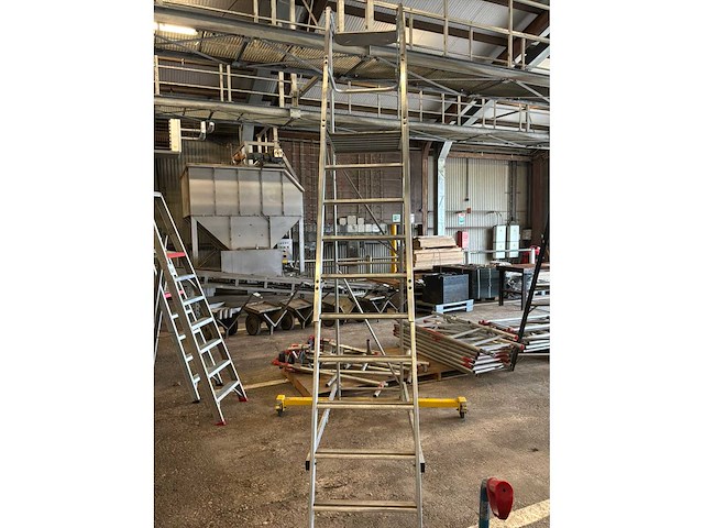 2015 zarges z600 trap - afbeelding 3 van  5