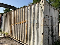 2015 zeecontainer met inhoud - afbeelding 1 van  14