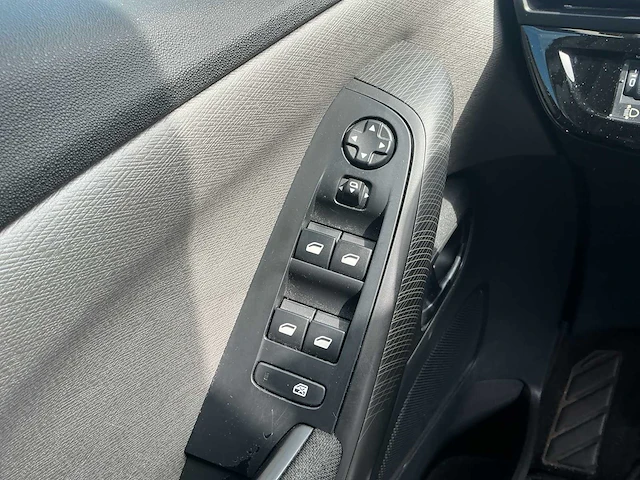 2016 - citroen - grand c4 picasso - 1.2 puret. business - personenauto - afbeelding 3 van  12