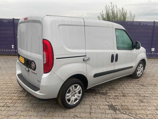 2016 - fiat - doblò cargo - 1.3 mj l1h1 sx - bedrijfswagen - afbeelding 10 van  15