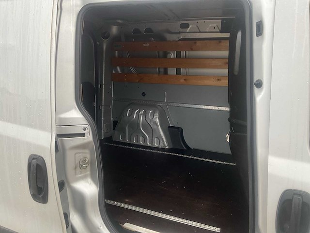 2016 - fiat - doblò cargo - 1.3 mj l1h1 sx - bedrijfswagen - afbeelding 12 van  15