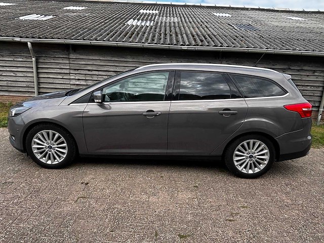 2016 - ford - focus wagon - 1.0 titanium - car - afbeelding 10 van  17