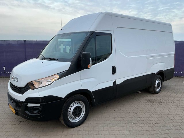 2016 - iveco - daily - 35s13v 2.3 352 h2 l - bedrijfswagen - afbeelding 1 van  13