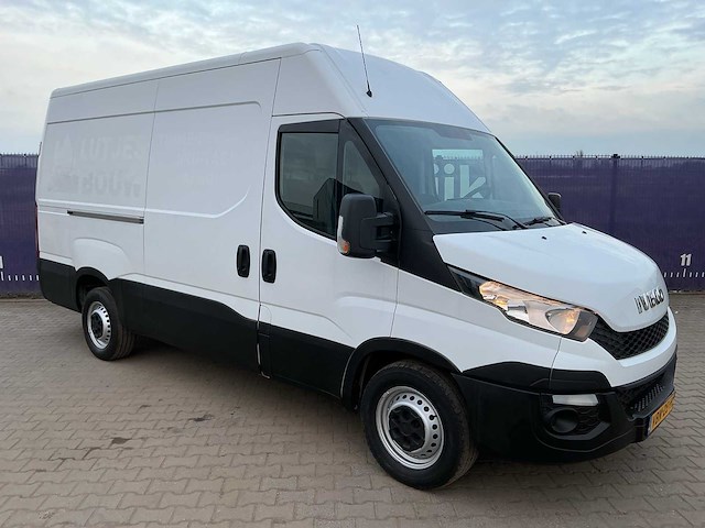 2016 - iveco - daily - 35s13v 2.3 352 h2 l - bedrijfswagen - afbeelding 6 van  13