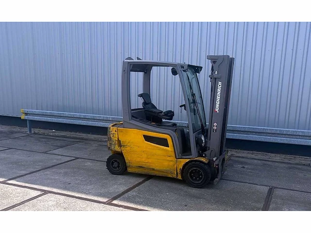 2016 - jungheinrich - efg320 - forklift trucks - afbeelding 2 van  9
