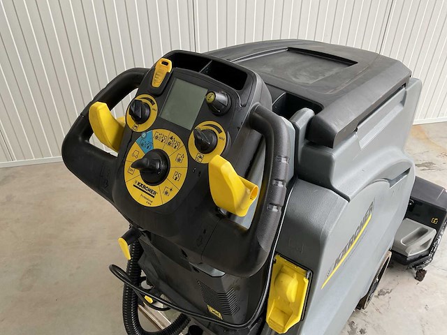 2016 - karcher - b 80 w bp - schrob-/zuigmachine - afbeelding 4 van  7