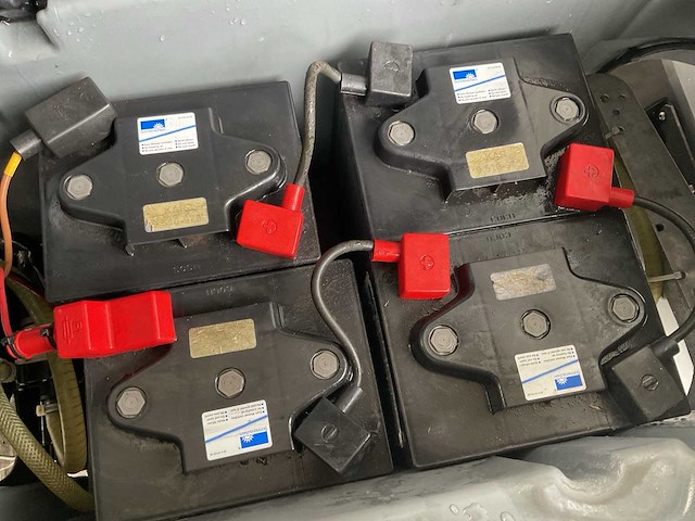 2016 - karcher - b 80 w bp - schrob-/zuigmachine - afbeelding 6 van  7