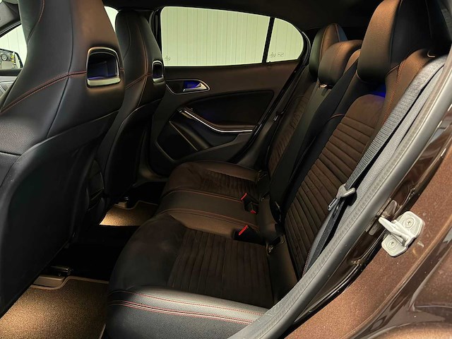 2016 - mercedes-benz - gla-klasse - 200 premium plus sg-148-n iaw - afbeelding 4 van  24
