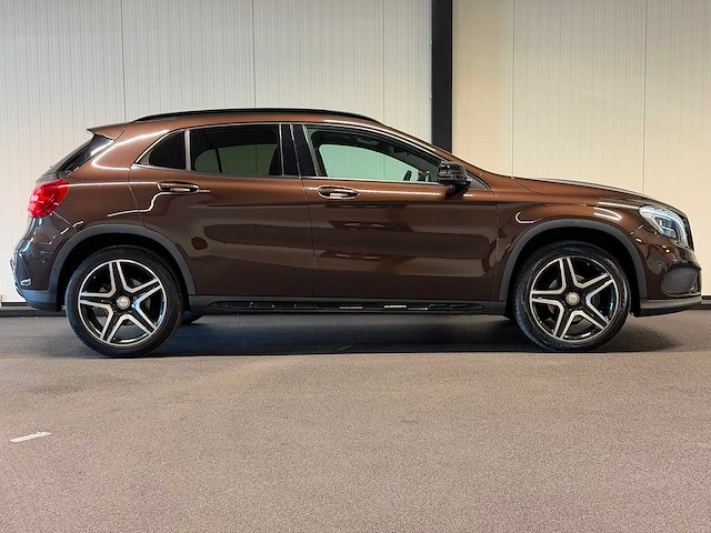 2016 - mercedes-benz - gla-klasse - 200 premium plus sg-148-n iaw - afbeelding 14 van  24