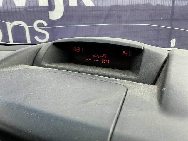 2016 - peugeot - partner - 120 1.6 hdi l1 xr - bedrijfswagen - afbeelding 2 van  13