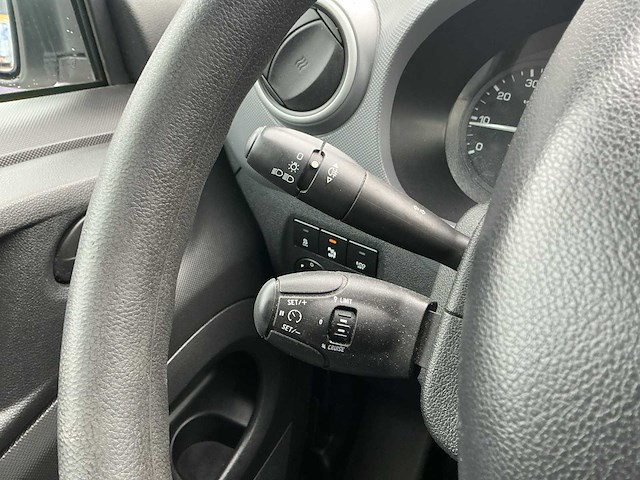 2016 - peugeot - partner - 122 1.6 bluehdi l1xr - bedrijfswagen - afbeelding 4 van  13
