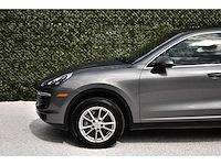 2016 - porsche - cayenne - car - afbeelding 14 van  74