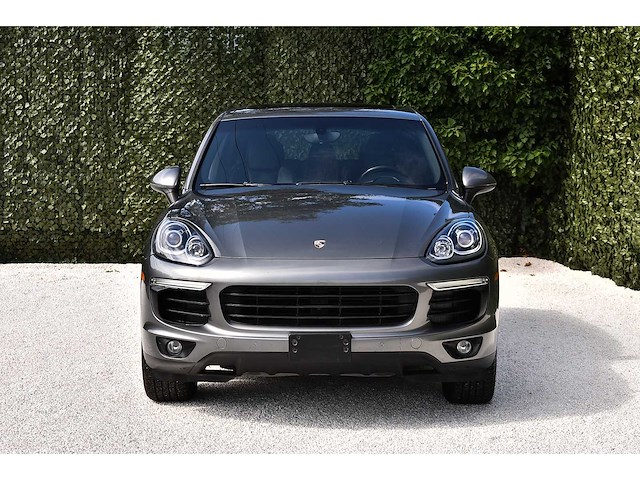 2016 - porsche - cayenne - car - afbeelding 7 van  74