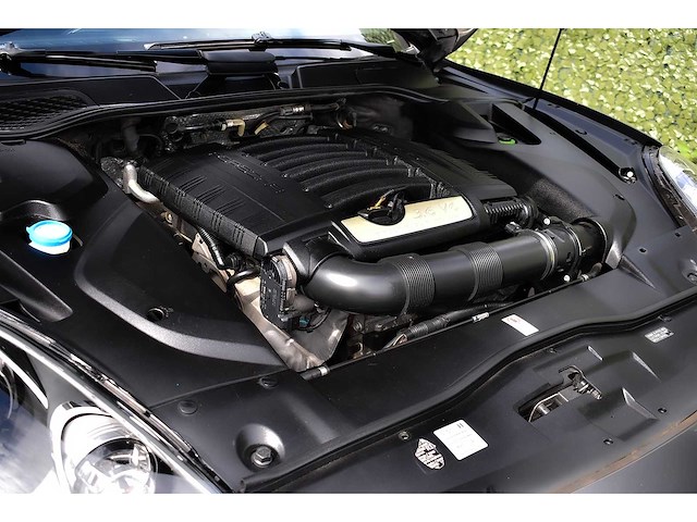 2016 - porsche - cayenne - car - afbeelding 66 van  74