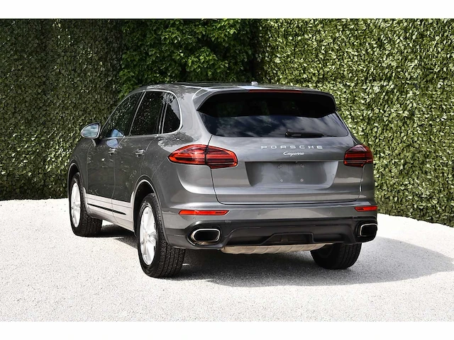 2016 - porsche - cayenne - car - afbeelding 14 van  80