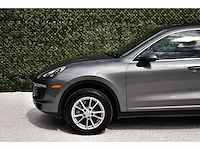 2016 - porsche - cayenne - car - afbeelding 19 van  80