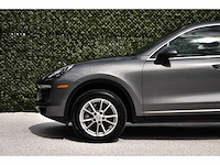 2016 - porsche - cayenne - car - afbeelding 20 van  80