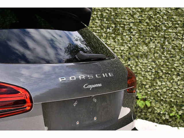 2016 - porsche - cayenne - car - afbeelding 26 van  80