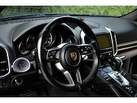 2016 - porsche - cayenne - car - afbeelding 39 van  80