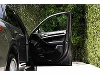 2016 - porsche - cayenne - car - afbeelding 46 van  80