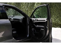 2016 - porsche - cayenne - car - afbeelding 47 van  80