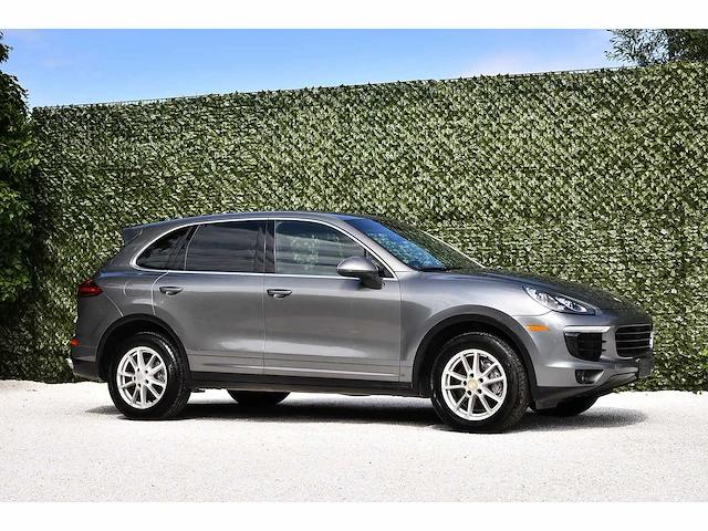 2016 - porsche - cayenne - car - afbeelding 56 van  80