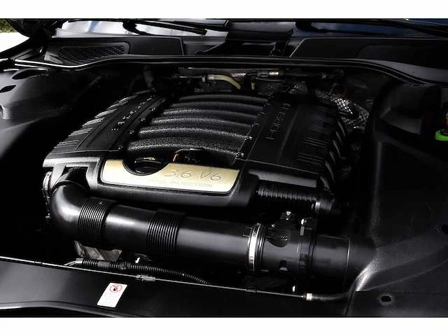 2016 - porsche - cayenne - car - afbeelding 74 van  80