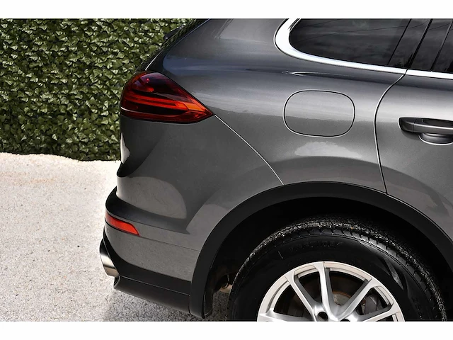 2016 - porsche - cayenne - car - afbeelding 4 van  61