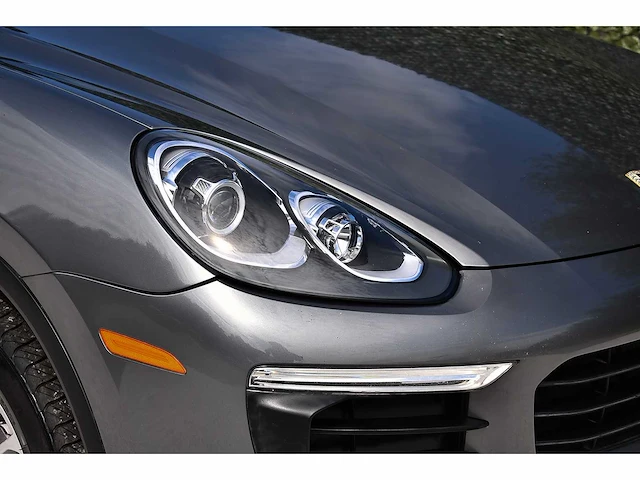 2016 - porsche - cayenne - car - afbeelding 8 van  61