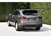 2016 - porsche - cayenne - car - afbeelding 14 van  61