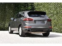 2016 - porsche - cayenne - car - afbeelding 15 van  61