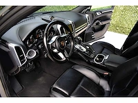 2016 - porsche - cayenne - car - afbeelding 42 van  61