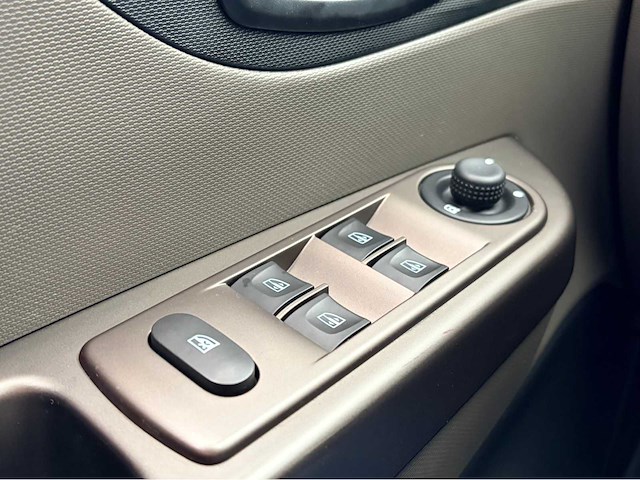 2016 - renault - captur 0.9 tce barista - personenauto - afbeelding 5 van  19