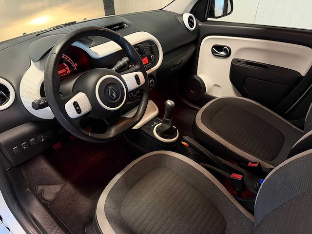 2016 - renault - twingo - 1.0 sce collection kg-299-t iaw - afbeelding 10 van  21