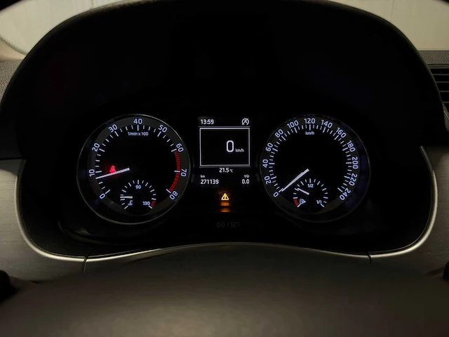 2016 - skoda - fabia - 1.2 tsi edition hv-656-f iaw - afbeelding 15 van  20