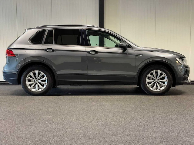 2016 - volkswagen - tiguan - 1.4 tsi comfortline k-340-xg iaw - afbeelding 16 van  31