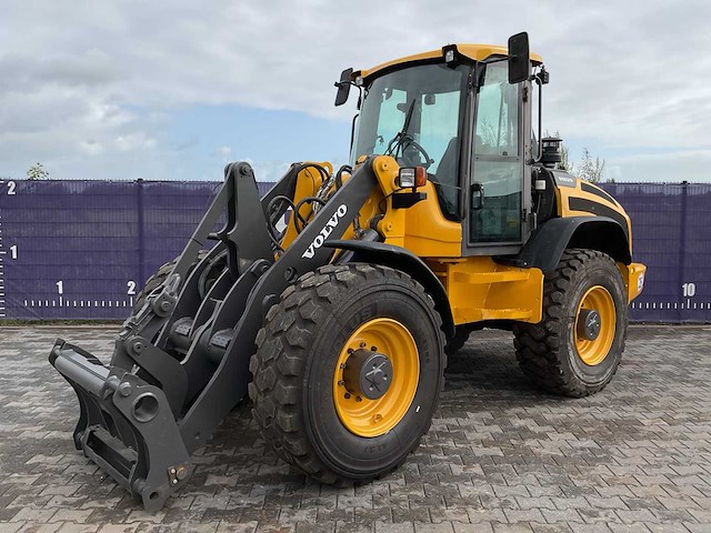 2016 - volvo - l45g - shovel/wiellader - afbeelding 1 van  21
