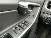 2016 - volvo - v60 - 2.0 d2 kinetic bns - personenauto - afbeelding 9 van  10