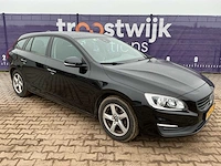 2016 - volvo - v60 - 2.0 d2 kinetic bns - personenauto - afbeelding 6 van  13