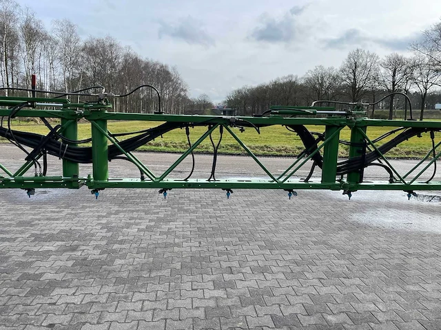 2016 2016 amazone uf 1801 veldspuit met ft 1001 fronttank – 27 m – 2.800 liter – amatron 3 - afbeelding 6 van  39