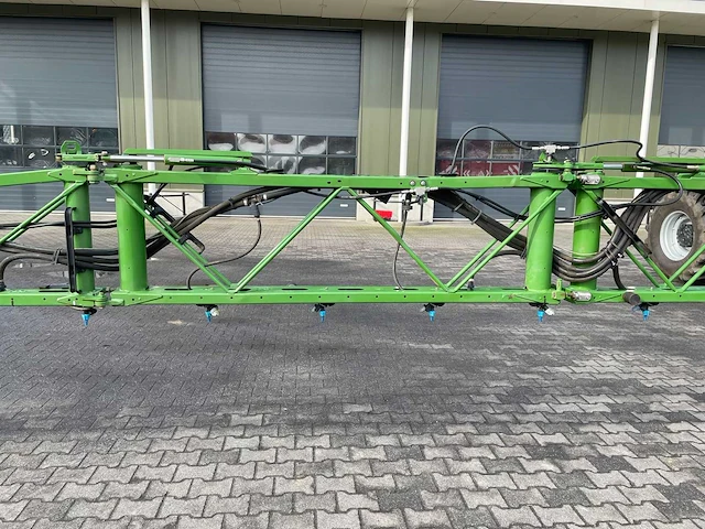 2016 2016 amazone uf 1801 veldspuit met ft 1001 fronttank – 27 m – 2.800 liter – amatron 3 - afbeelding 23 van  39
