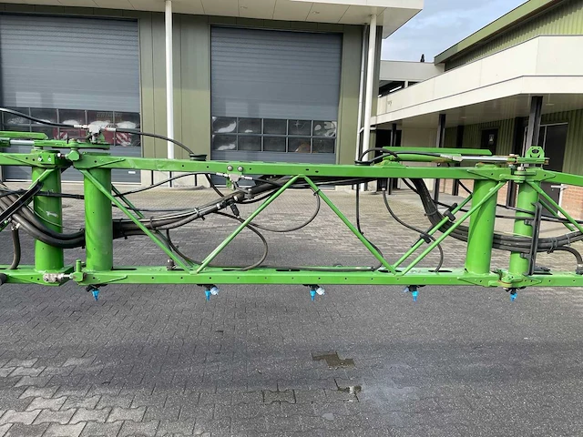 2016 2016 amazone uf 1801 veldspuit met ft 1001 fronttank – 27 m – 2.800 liter – amatron 3 - afbeelding 25 van  39