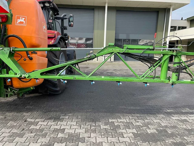 2016 2016 amazone uf 1801 veldspuit met ft 1001 fronttank – 27 m – 2.800 liter – amatron 3 - afbeelding 28 van  39